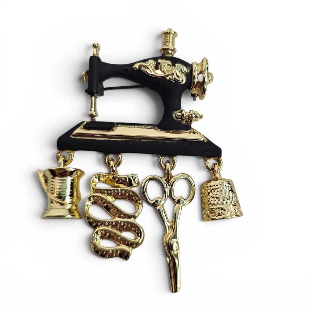 Danecraft Vintage Sewing Machine Brooch Gold Tone Black Charms Novelty Pin Craft